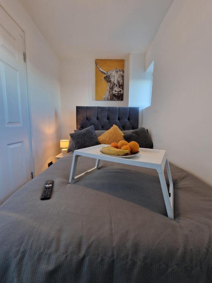 Private Room In London Enfield With Parking Ngoại thất bức ảnh